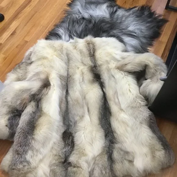 Elsa Furs of Italyfoxjacket size 2x New